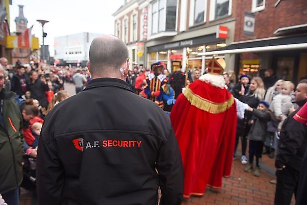 A.F. Security beveiligt intocht Sinterklaas in Winschoten Beveiligingsbedrijf A.F. Security Winschoten