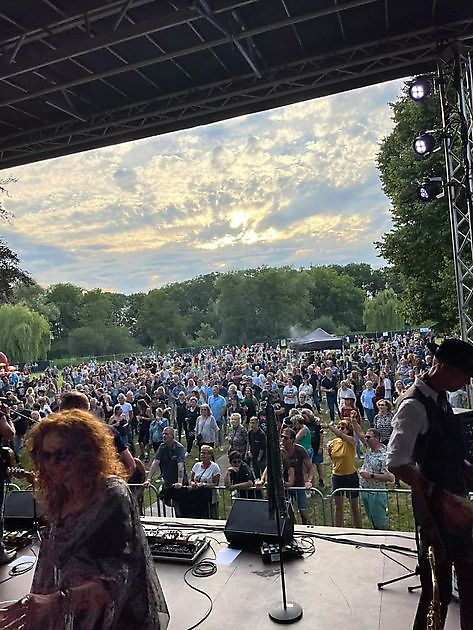 Stichting Rock-On zorgt voor goede muziek en A.F Security voor top beveiliging - Beveiligingsbedrijf A.F. Security Winschoten